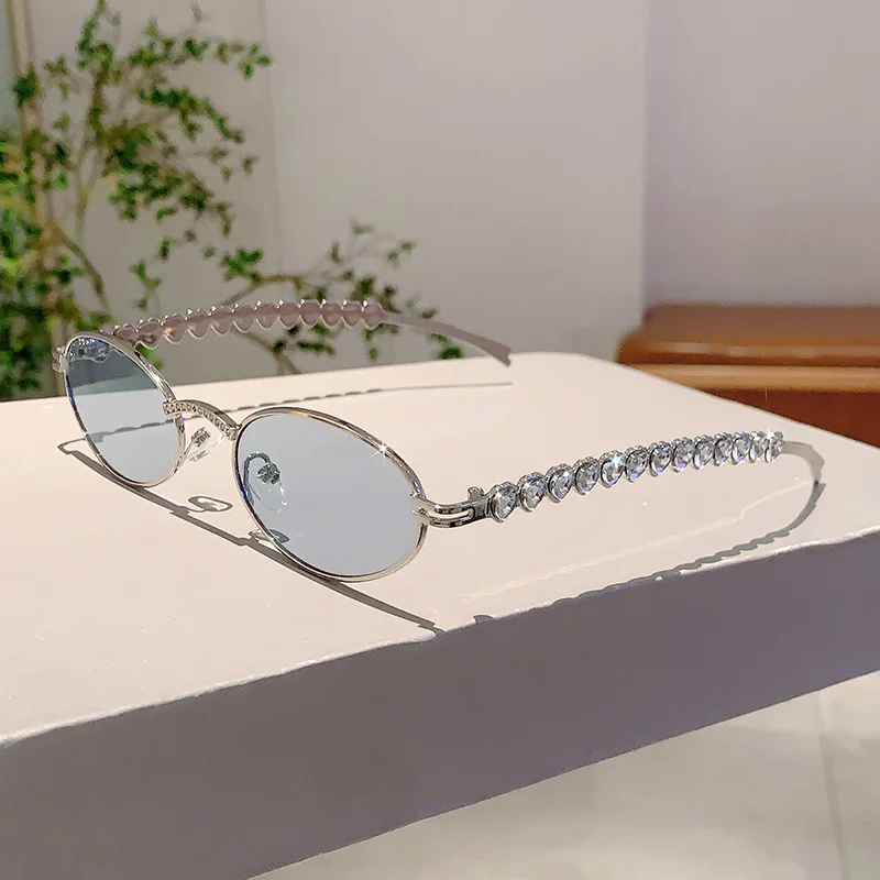 Vintage Metal Small Frame Oval Sunglasses Women For Men  display picture 3