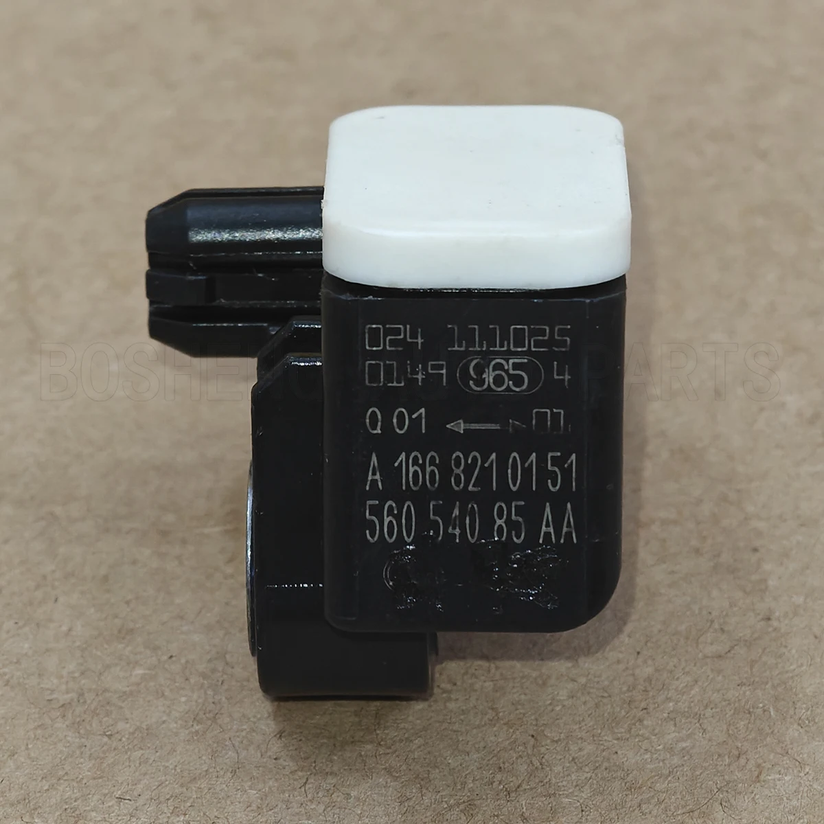 OEM 56054085 เอเอ 68187905 AA SU16004 การเร่งความเร็วผลกระทบ Crash Sensor สําหรับ Chrysler 300 Dodge Viper Ram 1500 2500 Jeep Cherokee