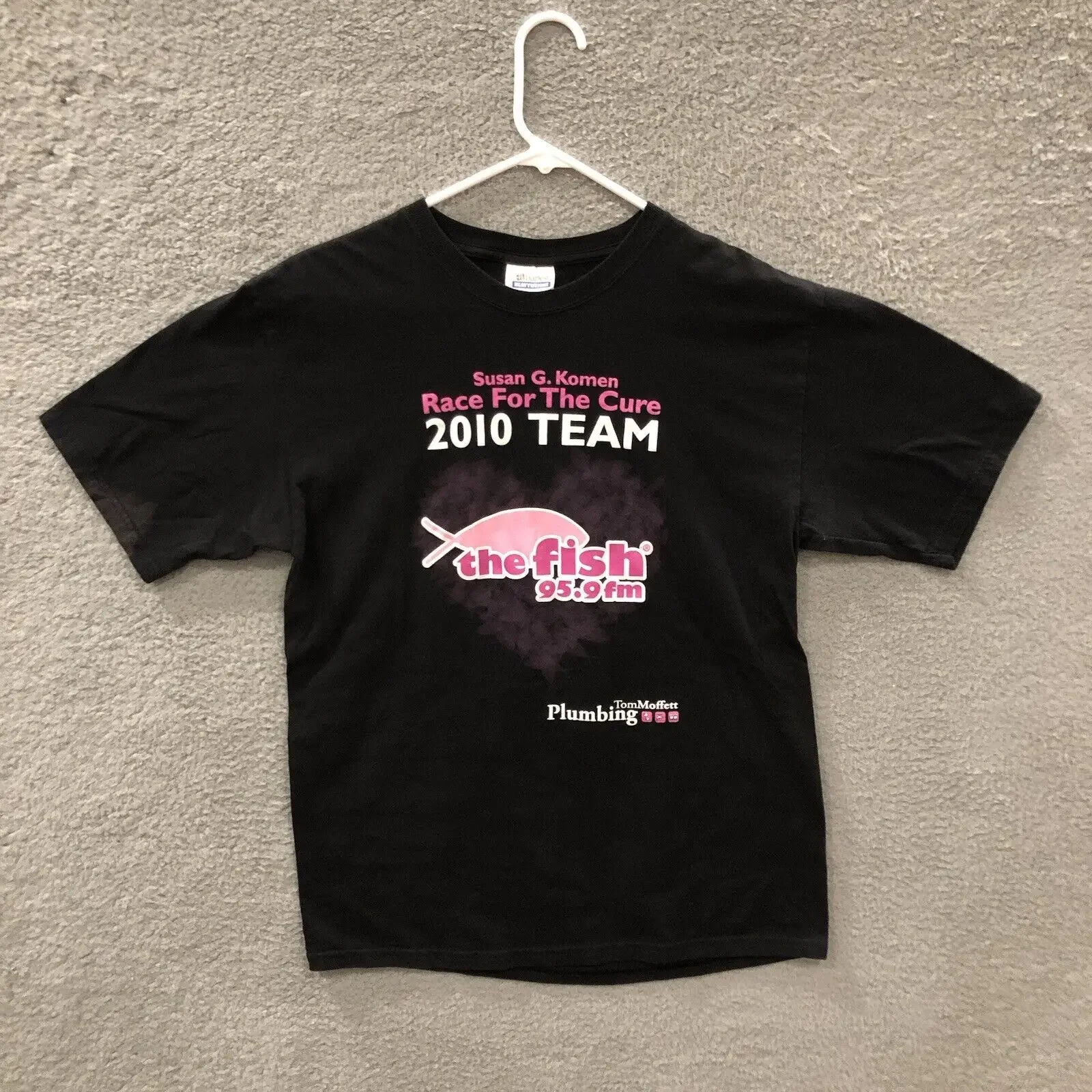 

95 9 Fm The Fish T Shirt Adult Medium Black Susan G Koman Brest Cancer