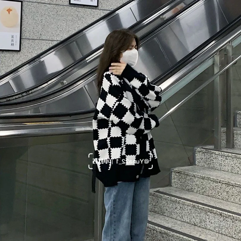 2023 Autumn/Winter New Checkerboard Pattern Loose Thickened Knitted Sweater Jeans Two Piece Set Lazy Fashion