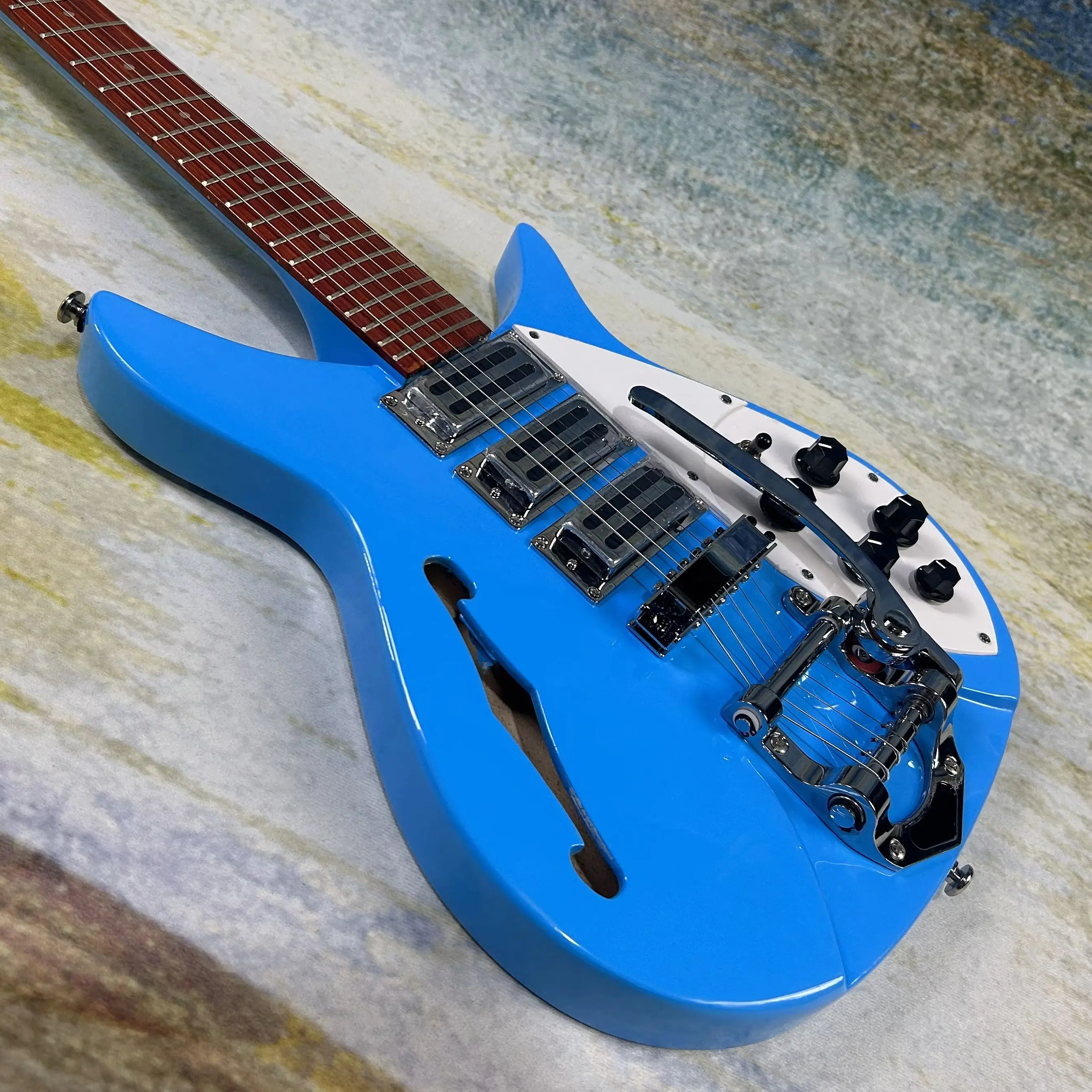 

Электрогитара Sky Blue Rickenbacker 325, полуполая, с F-образными отверстиями, длина грифа 527 мм
