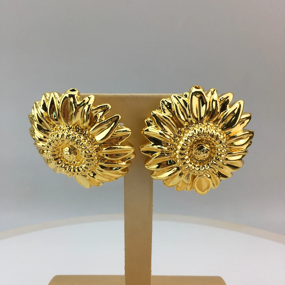 طقم مجوهرات فاخر من EMMA على الطراز الإيطالي إكسسوار حفلات الزفاف الكبير العصري للنساء النيجيرية الأفريقية سيدة عصرية ماما