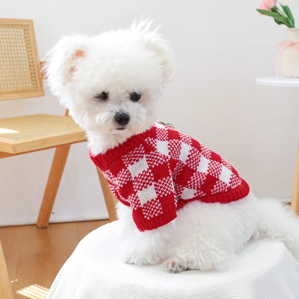 Sweater bunga hewan peliharaan anjing kecil merah kotak-kotak rajutan hangat kucing Natal Teddy beruang anjing kecil dua kaki pakaian musim gugur musim dingin