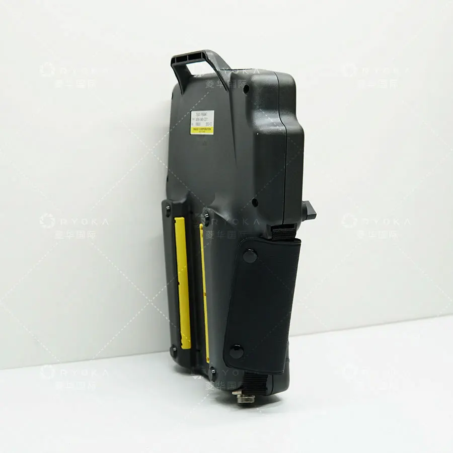 Ручной программатор-демонстратор робота