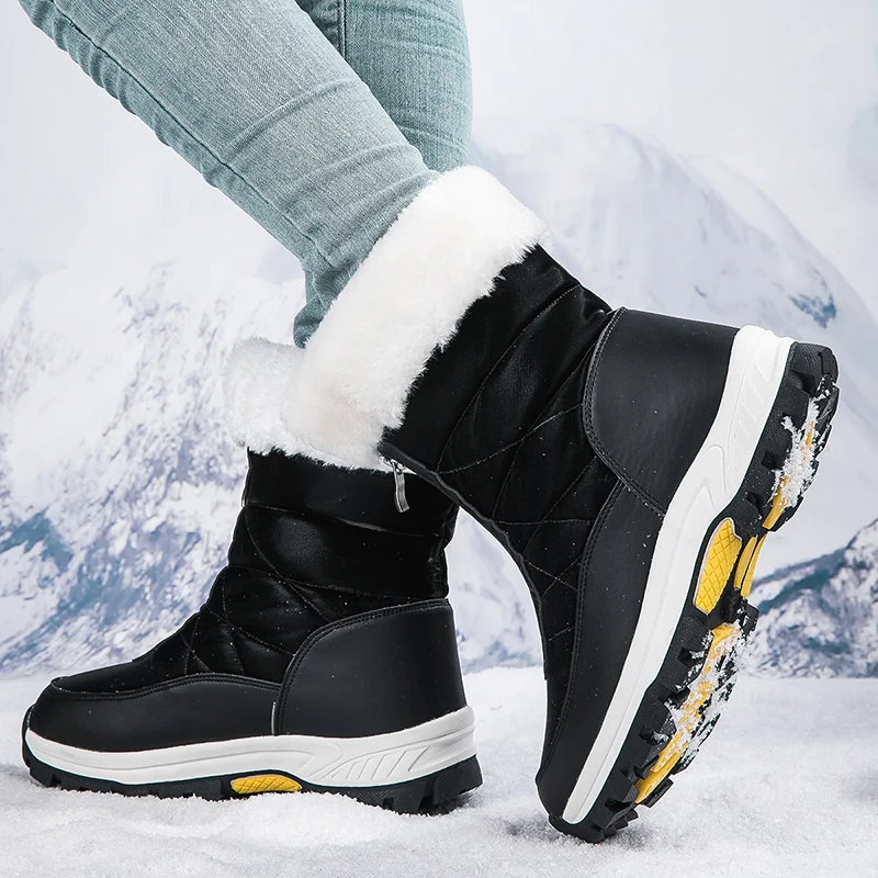 Botas de nieve para mujer, nuevos zapatos altos de algodón cálidos para exteriores con terciopelo grueso y botas de algodón de gran tamaño para otoño e invierno