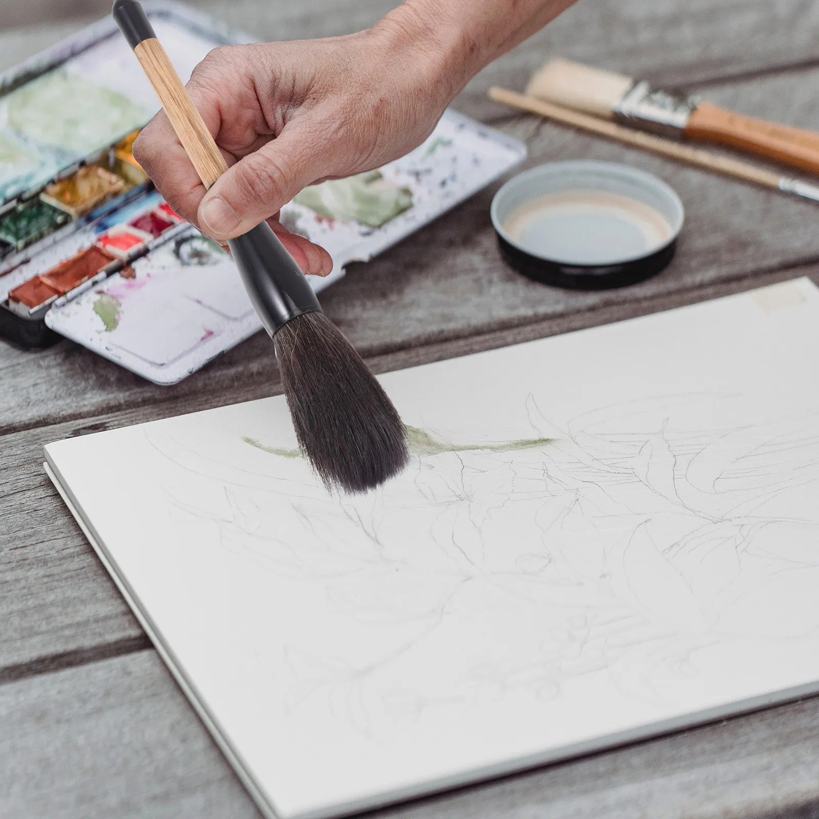 

Профессиональная кисть для китайской живописи большого размера с хорошо отполированной круглой ручкой для плавного потока чернил, аксессуар для каллиграфии и искусства