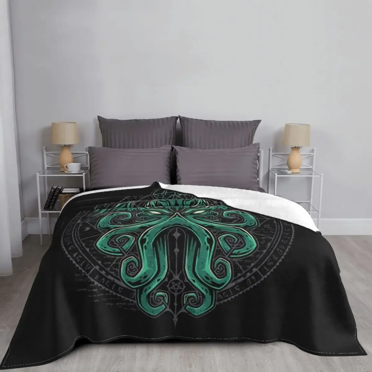 Great Cthulhu Blankets Lovecraft Occult Horror Customized Throw Blanket for Sofa Bedding Lounge Rug Piece Monster Mythos Fuzzy