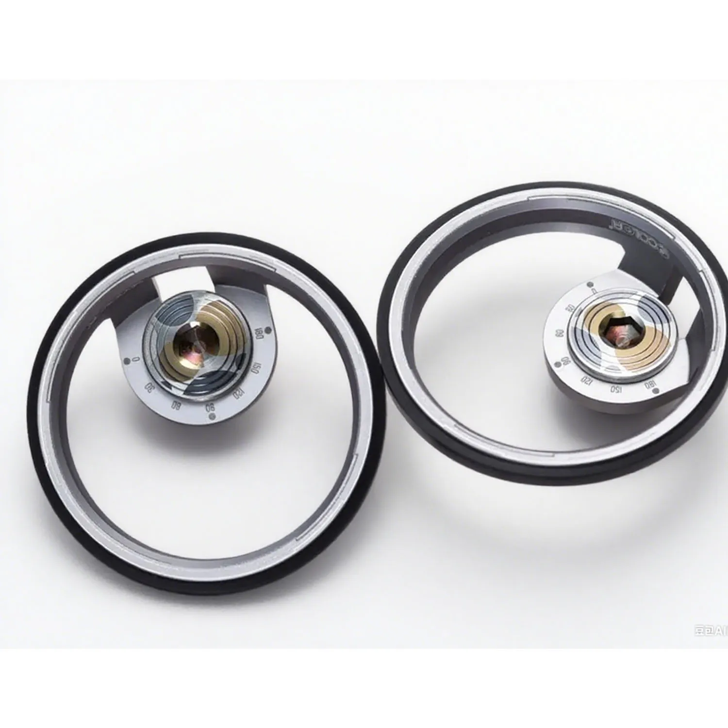

COLOR Easy Stand Brompton is suitable for easy wheel fixation bracket and parking bracket. It cannot rotate and weighs only 28g