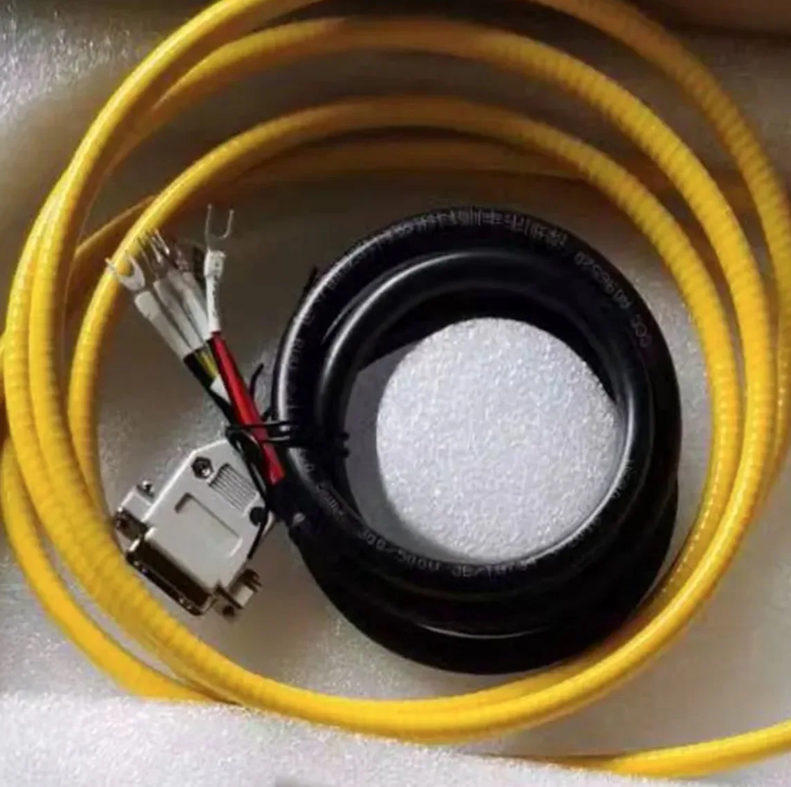 China Goede Kwaliteit JPT 30 w MOPA Fiber Laserbron YDFLP-E-30-M7-S-R Met Twee Jaar Garantie