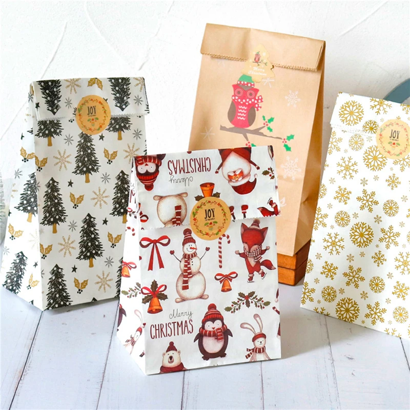 12pcs/set Christmas Kraft Gift Bags Santa Snowman Xmas Tree Paper Bag With Stickers Party Wrapping Envelopes Santa Gift Bags