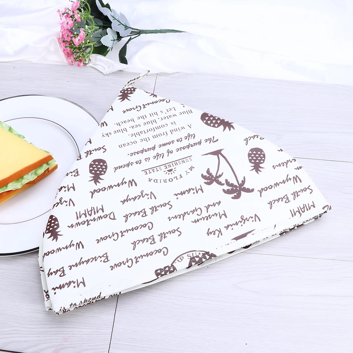 

Dust-proof and Thermal Vegetable Cover Collapsible Food Household Tent Foldable Insulated Dish