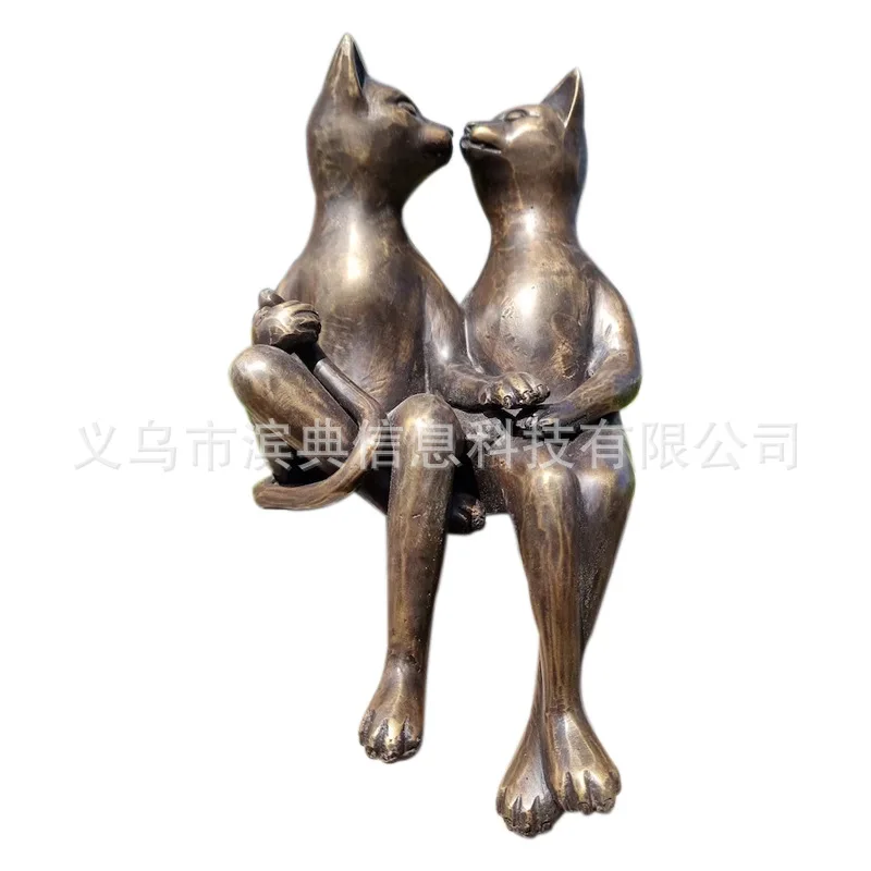 

New Kitten Dating Resin Craft Ornament European and American Home Courtyard Decoration Simple Crafts Decoration Wholesale