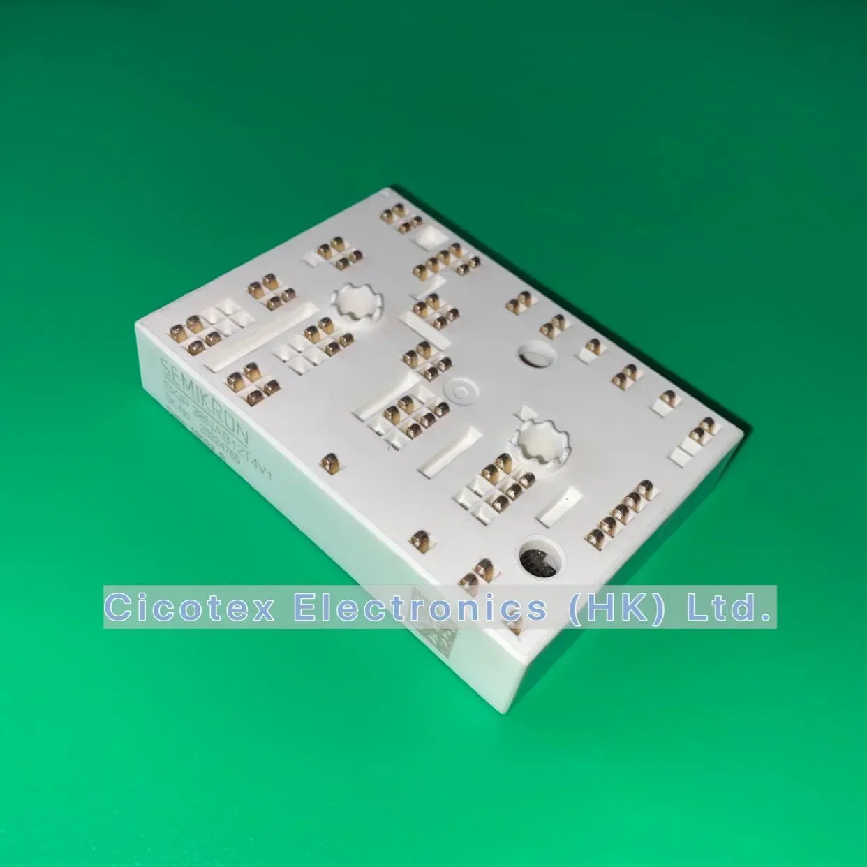 SKIIP38NAB12T4V1 IC  IGBT module 3-PHASE BRIDGE RECTIFIER + BRAKE CHOPPER + 3-PHASE BRIDGE INVERTER SKIIP 38NAB12T4V1