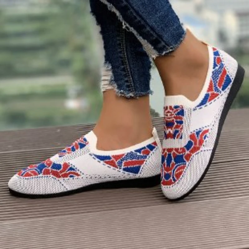 2024 Autumn New Women Breathable Casual Loafers Shoes Women Comfortable Slip on Color Matching Flats Shoes Shoes for Women