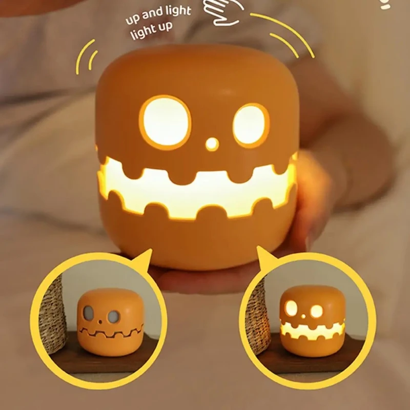 Spooky Halloween Pumpkin Night Light Jack-o'-Lantern Halloween Decorations LED Pumpkin Light Suitable for Porch Parties