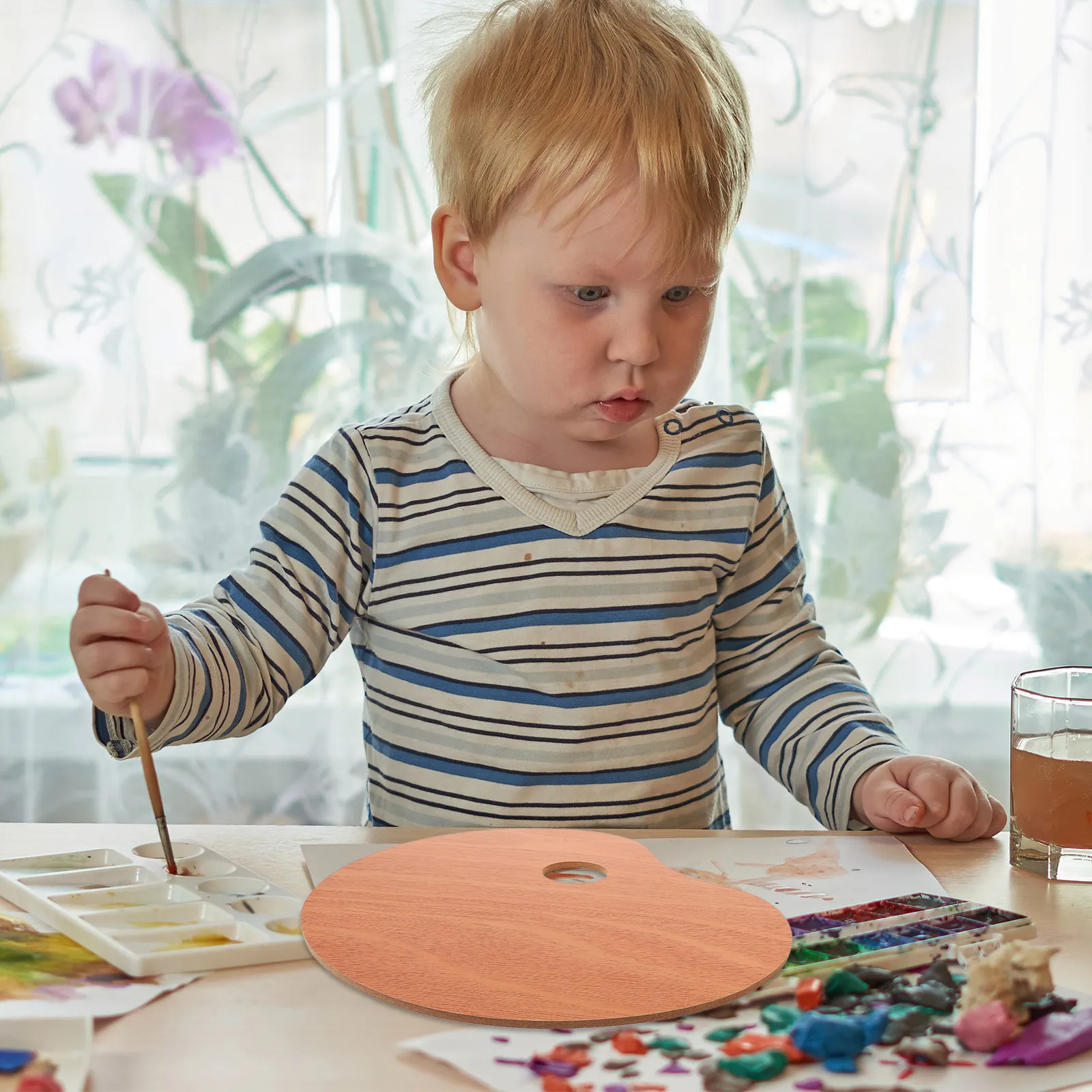 

Wooden Paint Palette 25x30cm Wide Surface Oval Tray for Oil Painting Acrylics Watercolor Color Mixing Artist Grade Portable