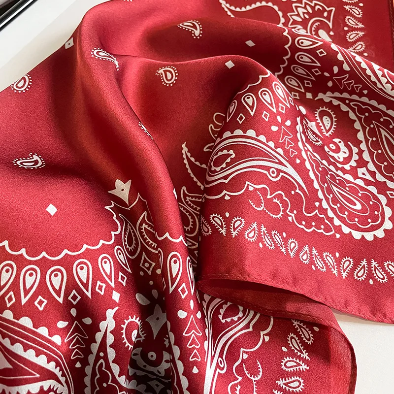 100% Real Silk Scarf Women Square Neck Tie Wrist Shawls Wraps for Ladies Foulard Scarves Pashmina Female Hijab Bandana Bufanda