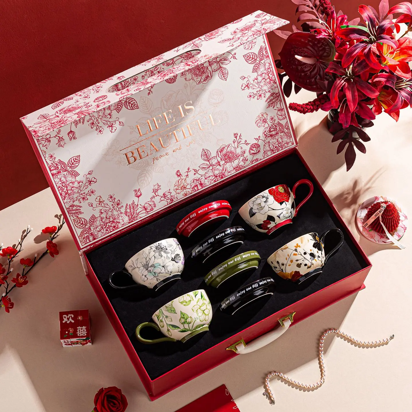 Light luxury ceramic coffee cups and saucers, gifts, high-end water cup sets couple gifts, souvenir boxes