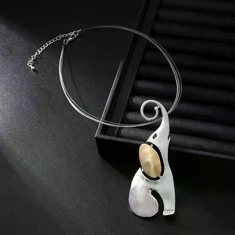 Vintage Elephant Shape Collares Neck Chokers For Women Niche And Unique Animal Suspension Pendants Necklace Jewelry Gift