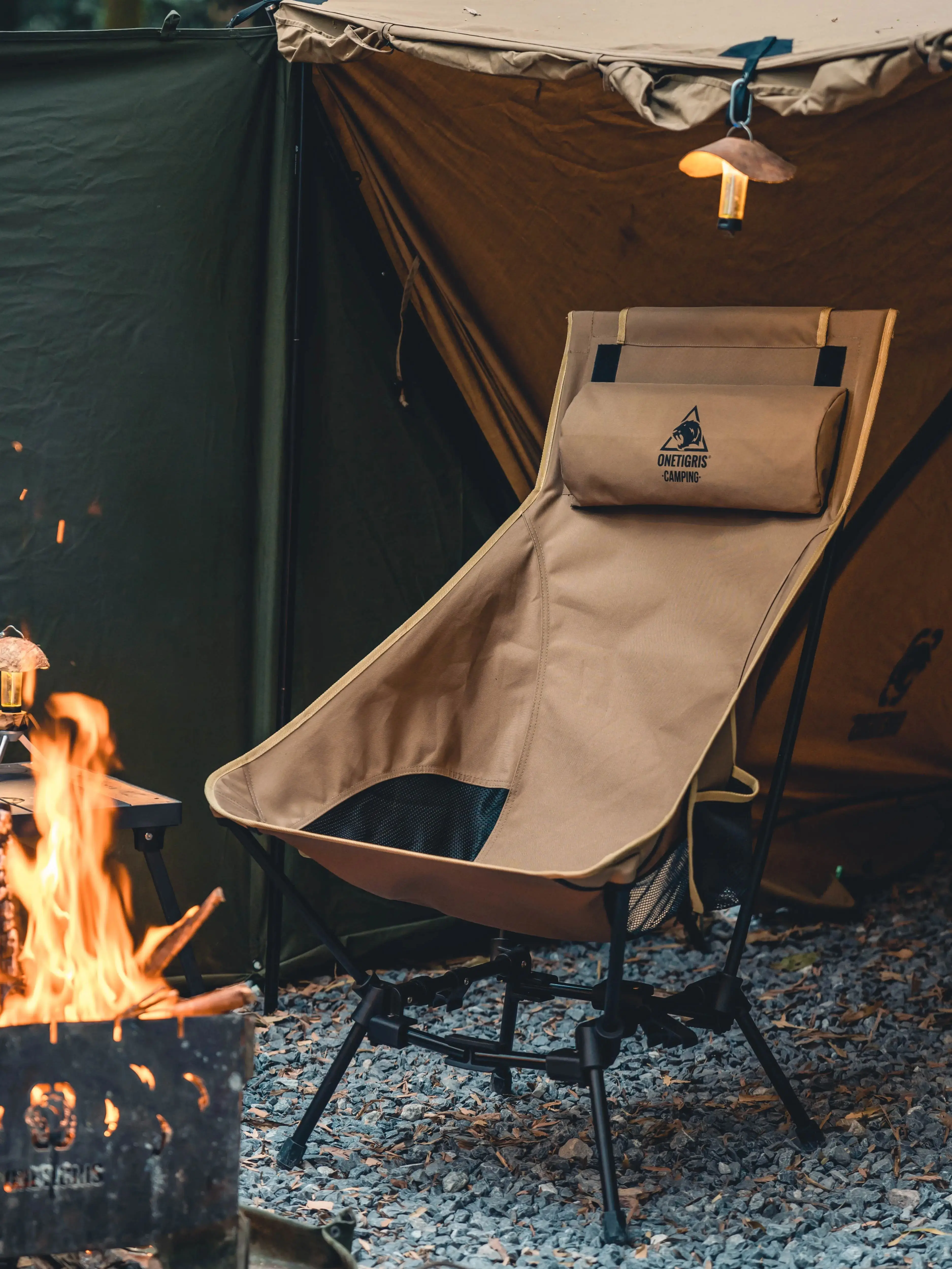 OneTigris Camping chaises pliantes en plein air chaise touristique à dossier haut pour la pêche Trekking barbecue fêtes jardinage plage utilisation intérieure