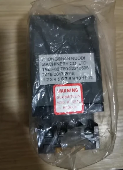 Liquid level gauge relay, the picture is real, brand new and unopened, voltage AC110/220V, output 10-250V 2A.