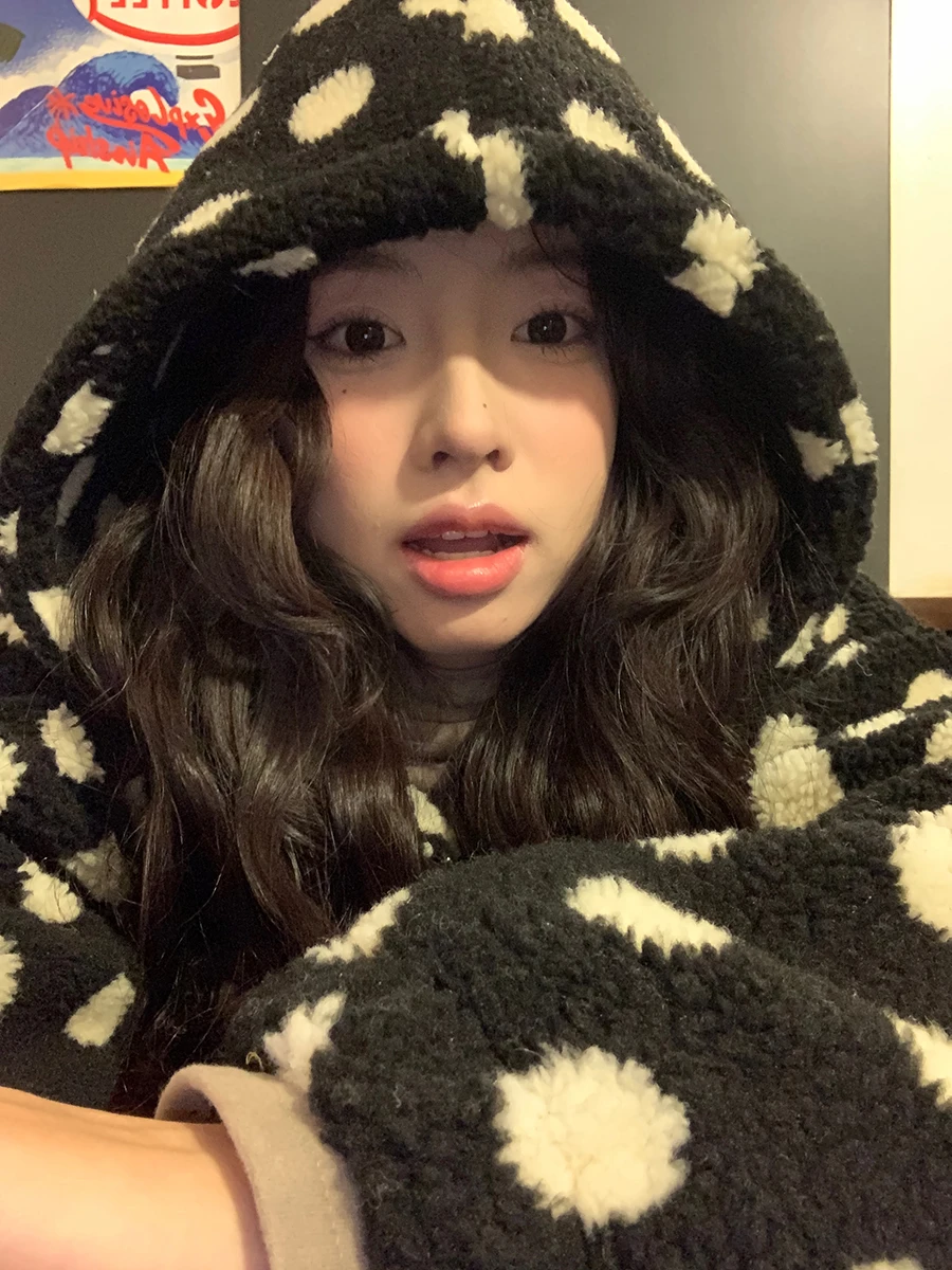 Sinbounboun Cute Polka Dot Lamb Fur Jacket Women\'s New 2025 Korean Sle Hooded Top Sweet Sle Long Sleeve Loose Fit Coat