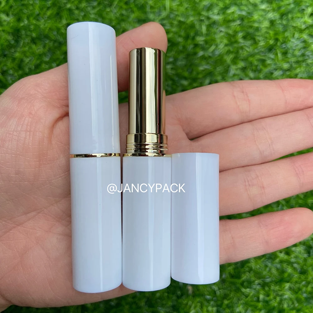 3G Cosmetico Vuoto Chapstick Lip Gloss Rossetto Balsamo Tubo Con Cappucci Lip Gloss Tubo Colorato Vuoto Contenitori Cosmetici Logo Personalizzato