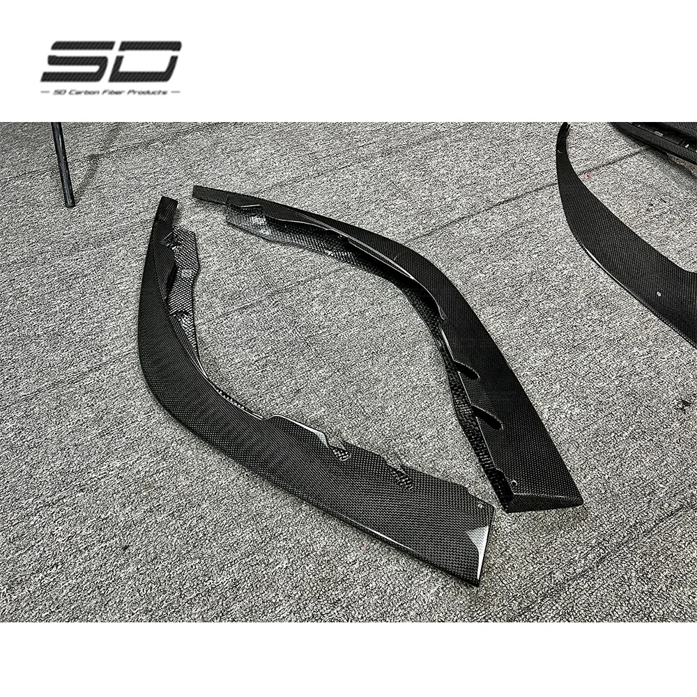 Ferrari F8 OEM style front lip side skirt rear diffuser high quality dry carbon fiber body kit