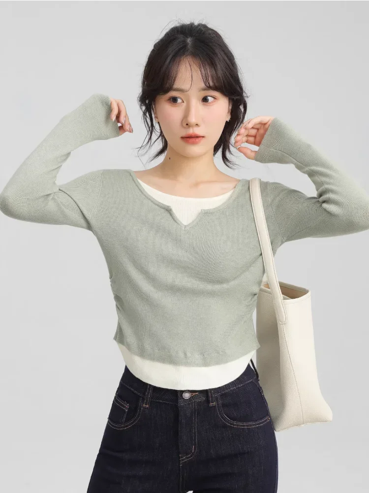 

Women's Contrast Color Layered Knit Top | Slim Fit Long Sleeve Crop Sweater for Early Autumn | Casual Stylish Pullover Design