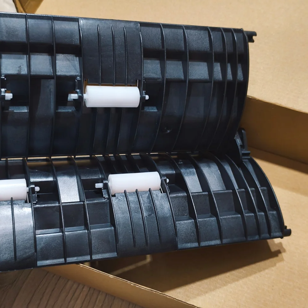 

1X 302K328200 2K328200 направляющая дуплексного блока, выход справа для Kyocera FS 6025 6030 6525 6530 TASKalfa 3010i 3510i