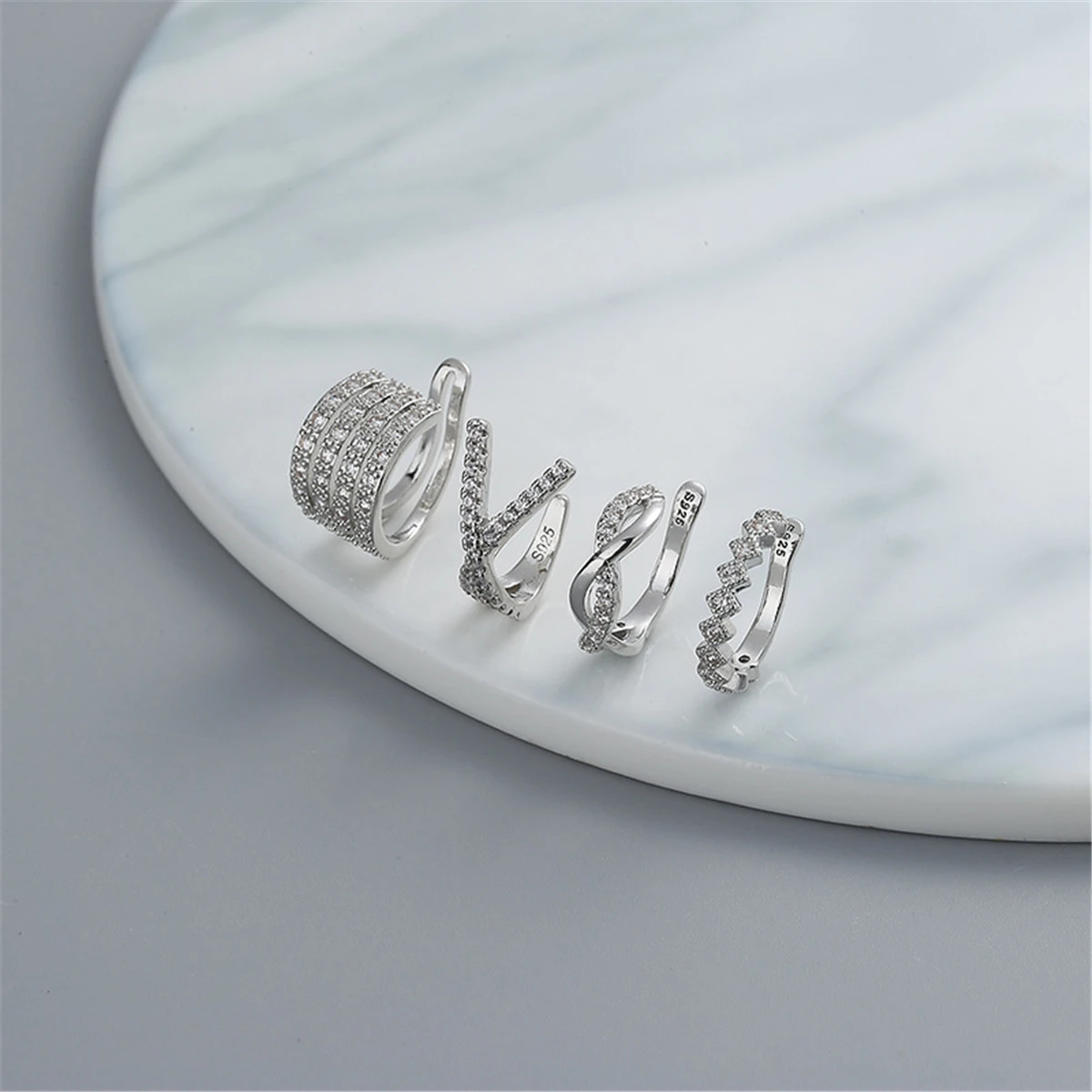 4Pcs/set Creative Silver Color Zirconia Clip on Earrings for Women Geometric Ear Cuff Without Piercing Girl Jewelry