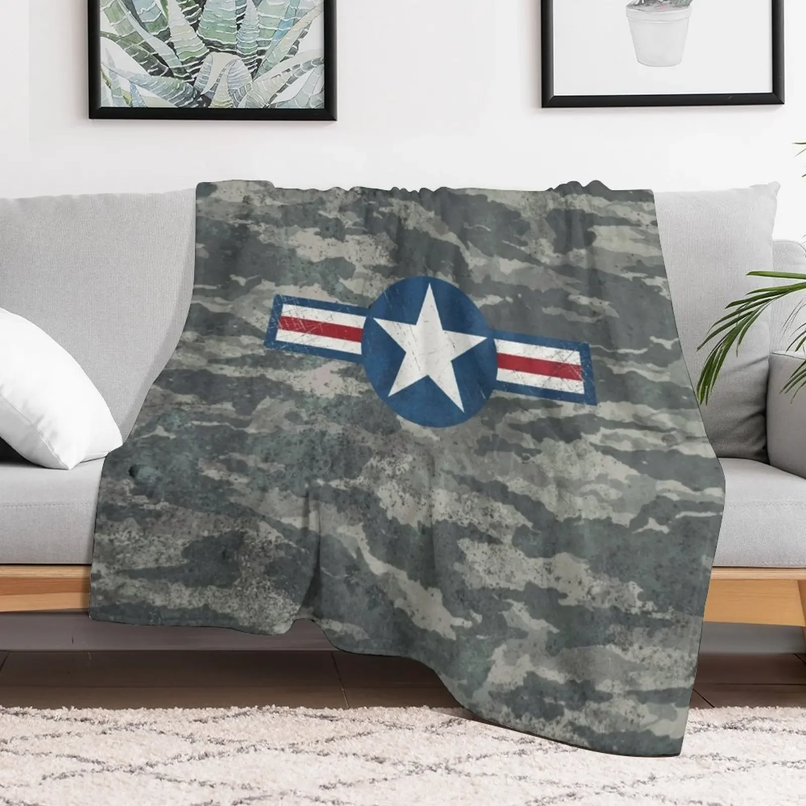 USAF Vintage Emblem Throw Blanket Sofas Luxury Throw Extra Large Throw valentine gift ideas Blankets