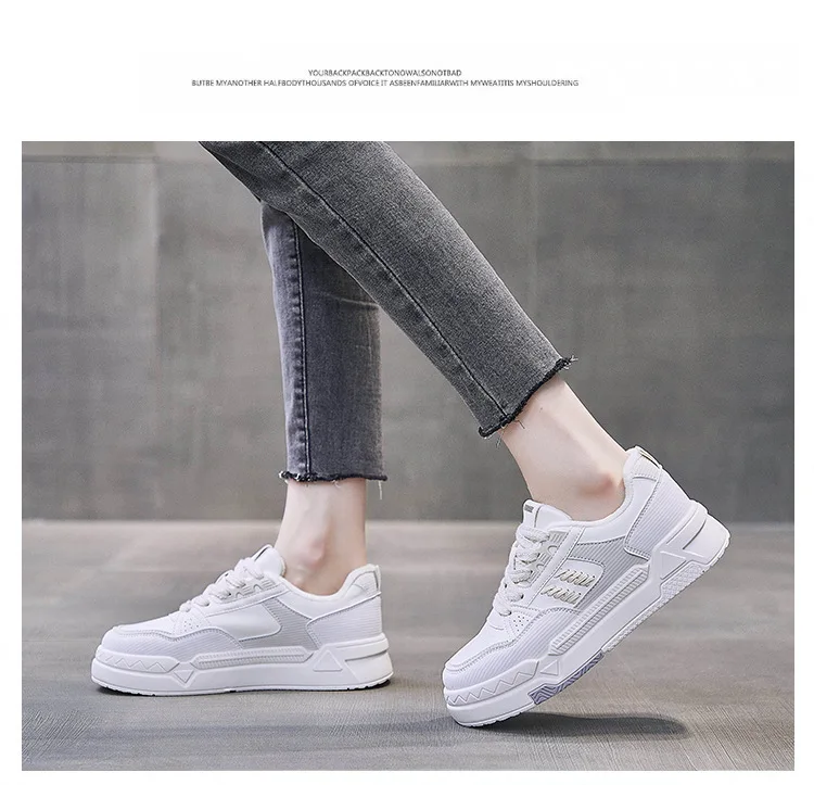 New 2024 Winter Little White Shoes Women\'s Plush Sports Board Shoe Thick Sole Increase Warm Cotton Footwear sneakers women