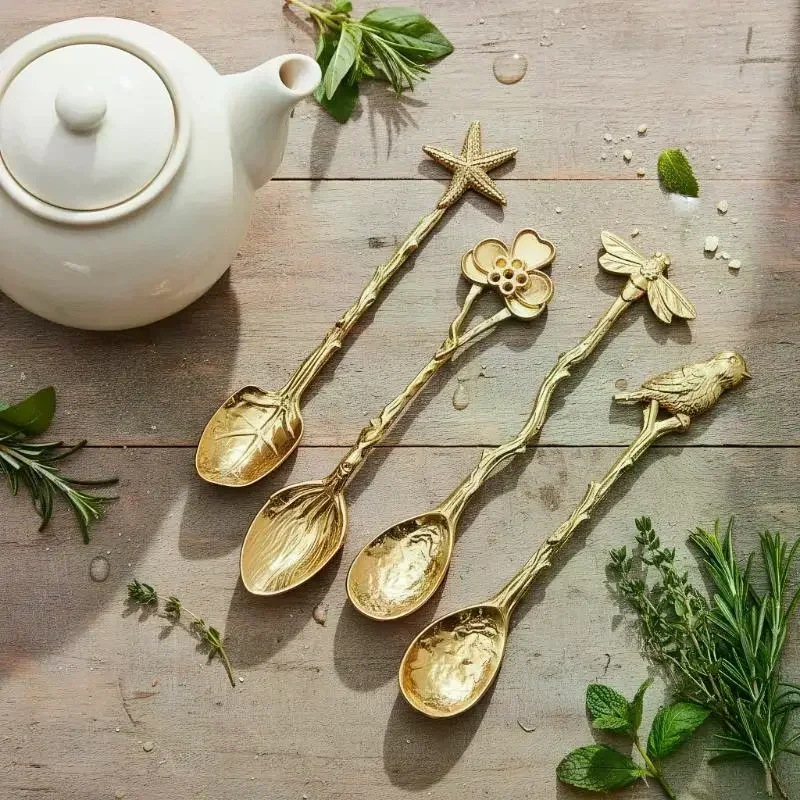 Ретро-металлическая-кофейная-ложка-ветки-стрекозы-форма-листьев-мороженое-торт-десерт-ложка-для-смешивания-молока-кухонные-гаджеты-посуда