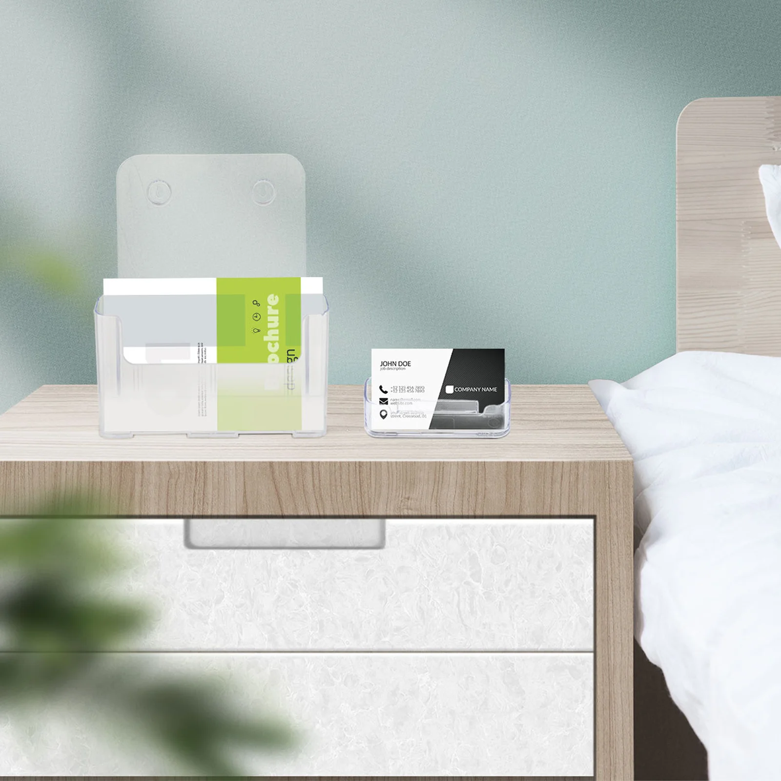 رف عرض منظم سطح المكتب من الأكريليك الشفاف لبطاقات العمل وكتيبات الملفات وصندوق تخزين وحامل بطاقة الاسم