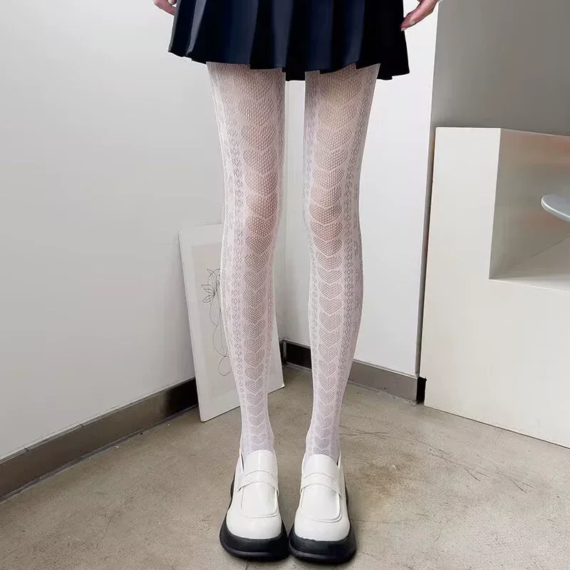 Y2Kトレンドのネットストッキング、大きなハートレースの透かし編みベースレイヤーソックス、夏のホームウェア用、薄型モデル、中国製