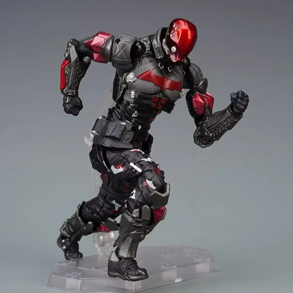 AMAZING YAMAGUCHI Arkham Knight Action Figure #024 Model PVC Bat 17cm Collection Movable Anime Figurine Toys for Child‘s Gifts