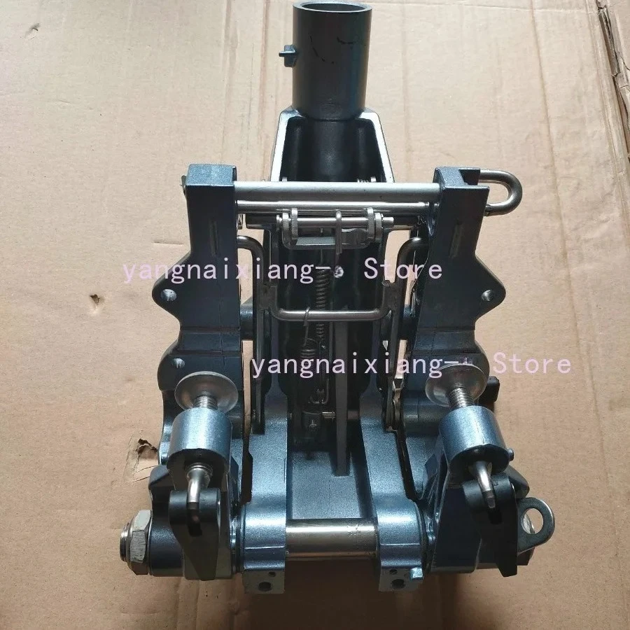 

Кронштейн для подвесного лодочного мотора Yamaha 2-тактный 15 л.с. 18 л.с.