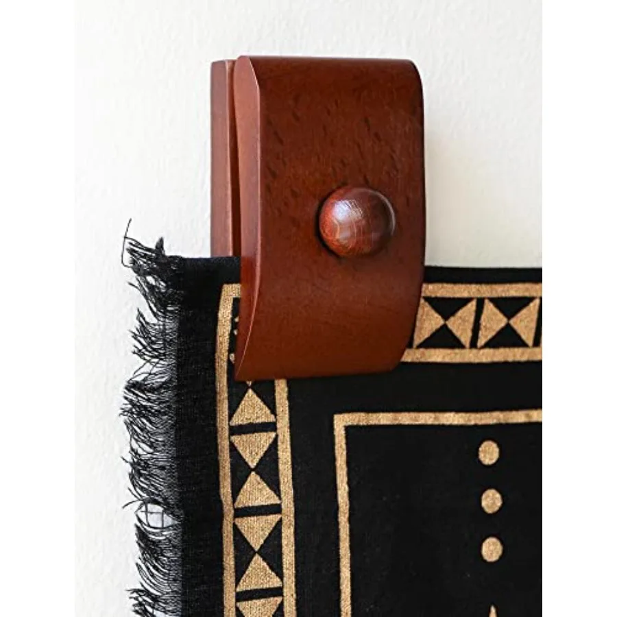 

Quilt Hangers for Wall Display Decorate with Blanket and Tapestry Wooden Rug Hangers Brown 4 Large Clips with Hardware