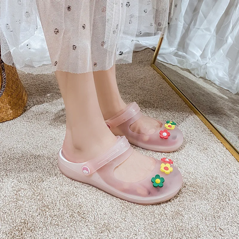 Hot Sale Cute Pink Women\'s Sandals Summer 2024 Rubber Jelly Sandal Shoes Woman Beach Shoes Designer Slides For Women Slippers