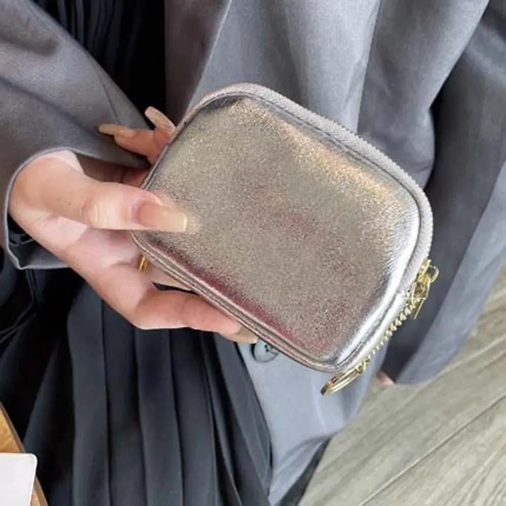 Carteira de prata de couro genuíno portátil para mulheres, bolsa com moedas estilo coreano, mini bolsa para fone de ouvido com zíper de cor sólida