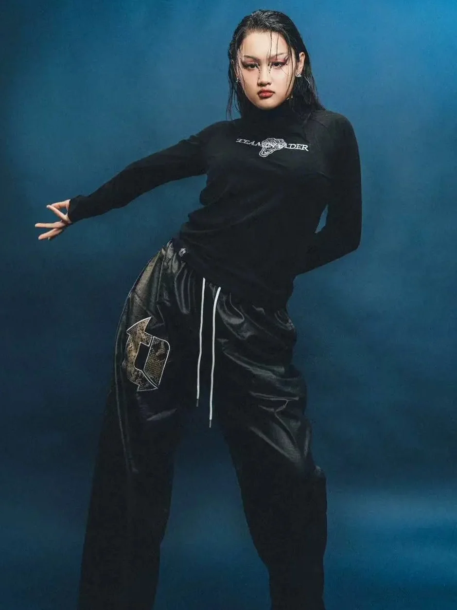 

Женская модная футболка TI Dance T High Ne Snake Head American Style Hot Girl Long Sleeve Inner Wear Black White T06A04