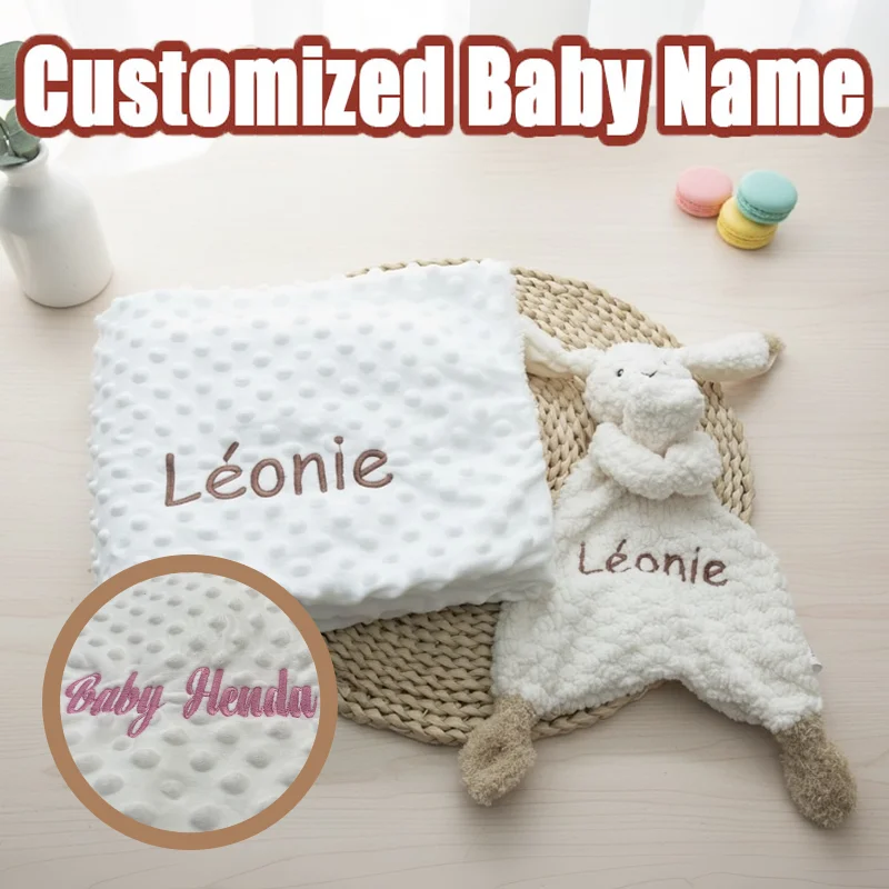 

Набор детских одеял с индивидуальным именем и вышитыми буквами, колясками для кукол и одеялом для кроликов — индивидуальный подарок для младенцев