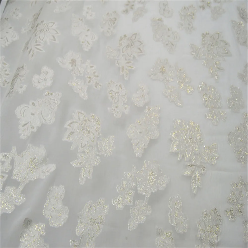 Beautiful Popular Woven Silk Metallic Fabric Safe Golden Flowers 145cm Natural White for Lining Shawl Skirt