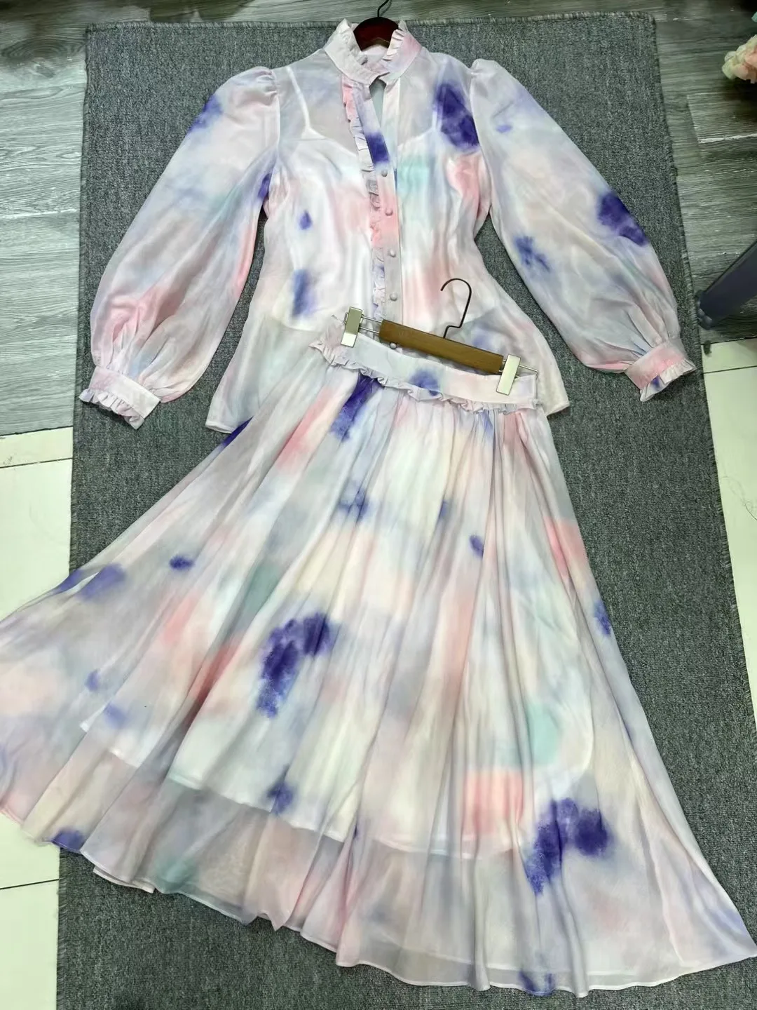 

Retro Sister Style Fashion Print Skirt Set Women's Summer Pleated Short Sleeve Top + Half Skirt-GZDL041