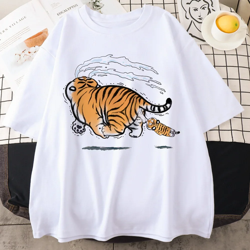 Kawaii Fat tiger Summer T shirt Women Funny Graphic Tee Cartoon Style Simple Solid O-Neck Match Basic Harajuku Tshirt