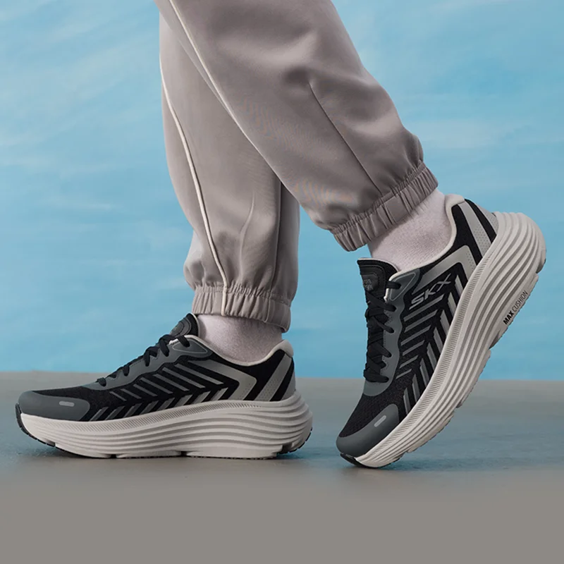 Skechers Men's Shoes Original  - Lightweight Road Running Shoes 评论和价格