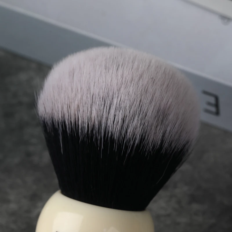 Рисунок 5 - Мужская бритвенная щетка Yaqi