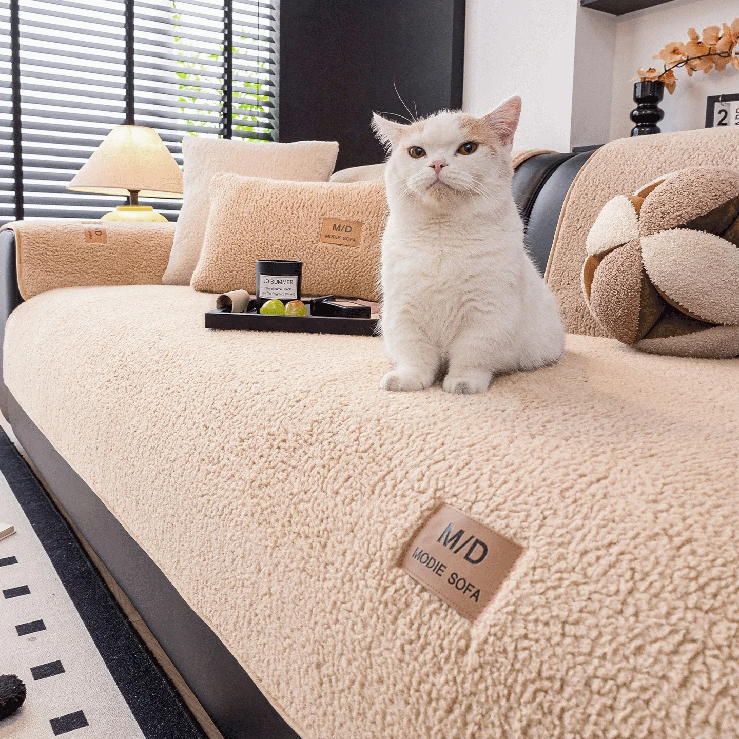 Warm Sherpa Solid Colour Sofa Cover with Anti-Slip Backing & PU label for Living Room Couch Slipcovers Fall/Winter Sofa Towel