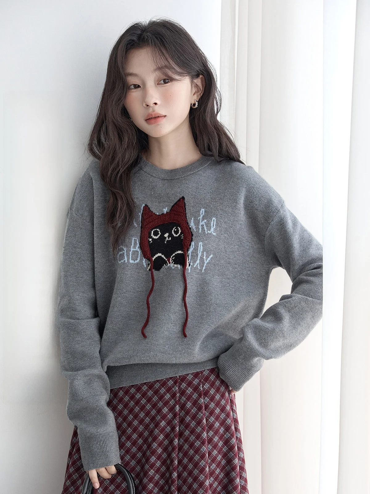 

Вязаный свитер HuiXi для женщин: новая зимняя коллекция, стильный дизайн, шикарный пуловер с круглым вырезом, длинными рукавами, стандартный крой, трикотаж...